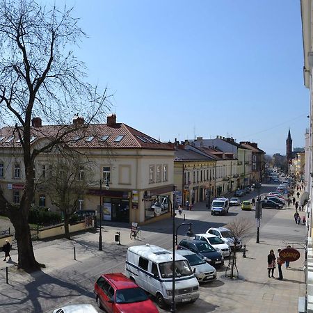 Hotel Bristol Tarnów Exterior foto