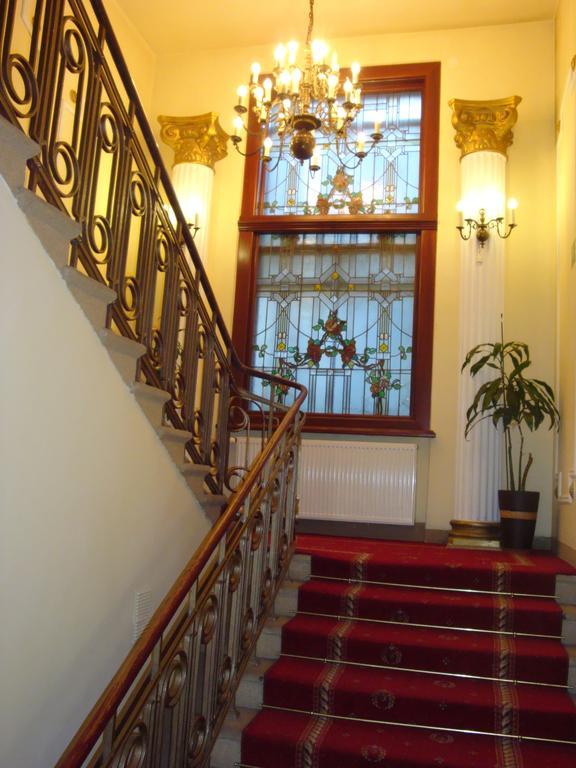 Hotel Bristol Tarnów Exterior foto